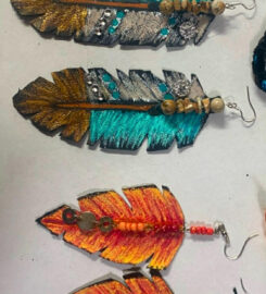 TENACIOUS HANDS, HAT & LADLE 403-358-2527 Red Deer AB