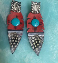 TENACIOUS HANDS, HAT & LADLE 403-358-2527 Red Deer AB