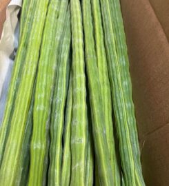 CHI-BUKING INTERNATIONAL MARKET 403-986-5111 Red Deer AB